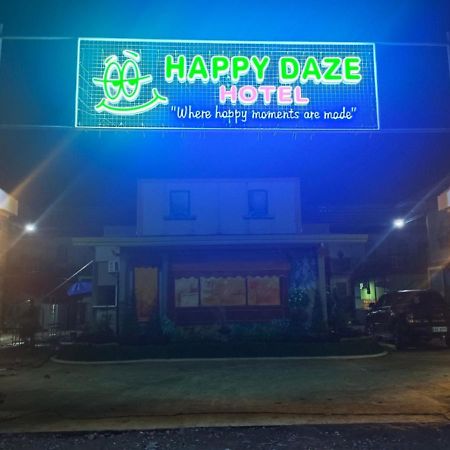 Happy Daze Hotel Tagum Exteriér fotografie