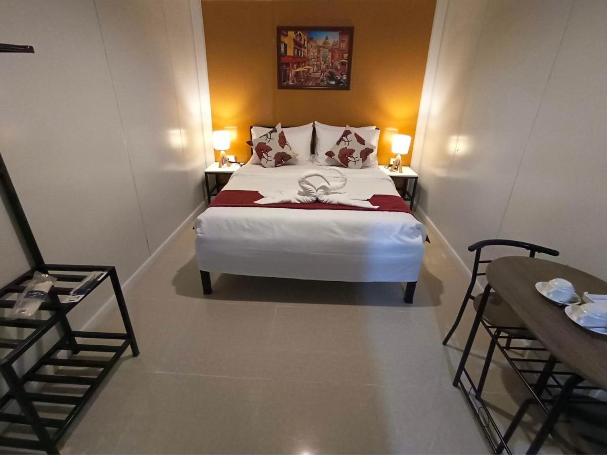 Happy Daze Hotel Tagum Exteriér fotografie