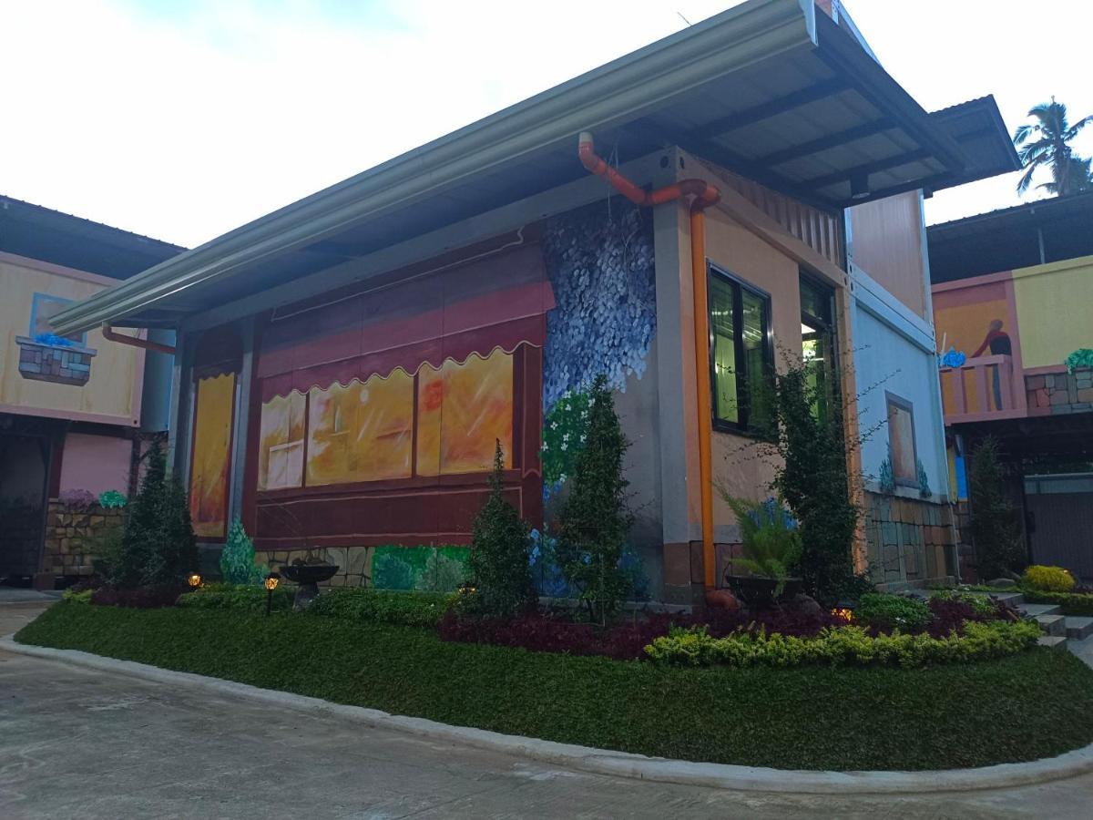 Happy Daze Hotel Tagum Exteriér fotografie